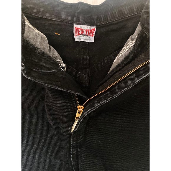 Vintage High Waist Denim Shorts - Picture 6 of 6